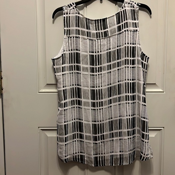 Apt.9 High Low Lined Shirt Size L - Picture 4 of 4